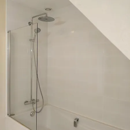 Сasa de vacaciones Belle Et Grande Maison Familiale à Cabourg, 7 Pers Et 1 Bébé, Proche Hippodrome