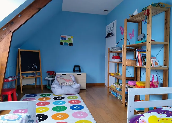 Belle Et Grande Maison Familiale A Cabourg, 7 Pers Et 1 Bebe, Proche Hippodrome * كابورغ