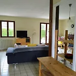 Belle Et Grande Maison Familiale A Cabourg, 7 Pers Et 1 Bebe, Proche Hippodrome Дом отдыха Кабур