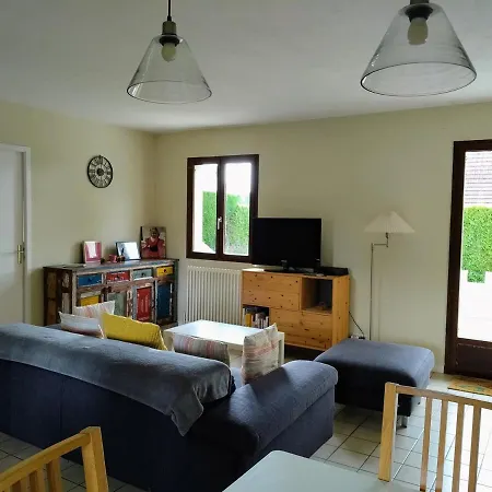 Сasa de vacaciones Belle Et Grande Maison Familiale A Cabourg, 7 Pers Et 1 Bebe, Proche Hippodrome