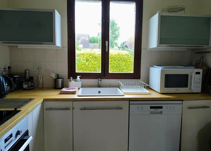 Belle Et Grande Maison Familiale à Cabourg, 7 Pers Et 1 Bébé, Proche Hippodrome