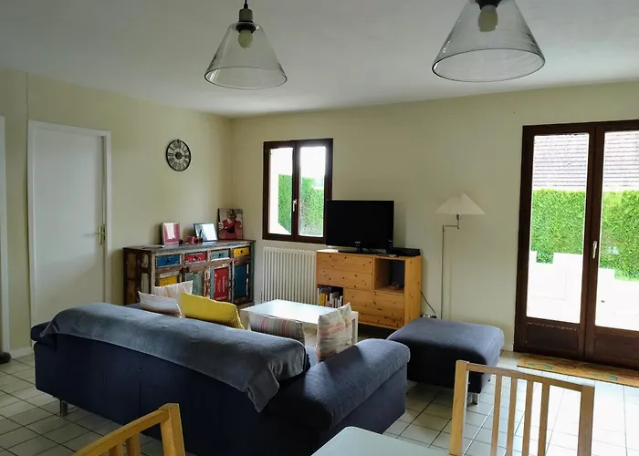 Belle Et Grande Maison Familiale à Cabourg, 7 Pers Et 1 Bébé, Proche Hippodrome * Cabourg